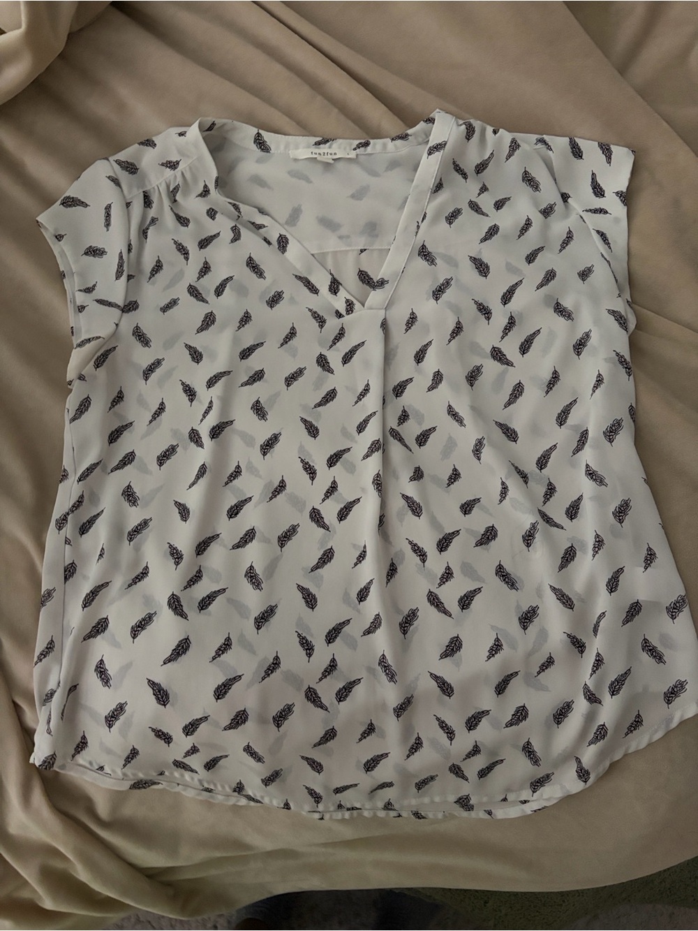 Lightweight White Feather-Print V-Neck Blouse - Women